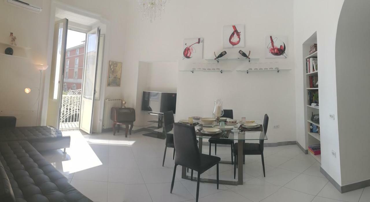 Reggiahome Apartment Казерта Экстерьер фото