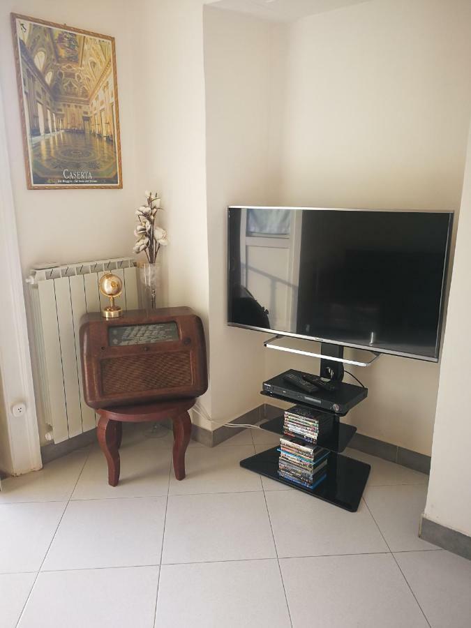 Reggiahome Apartment Казерта Экстерьер фото
